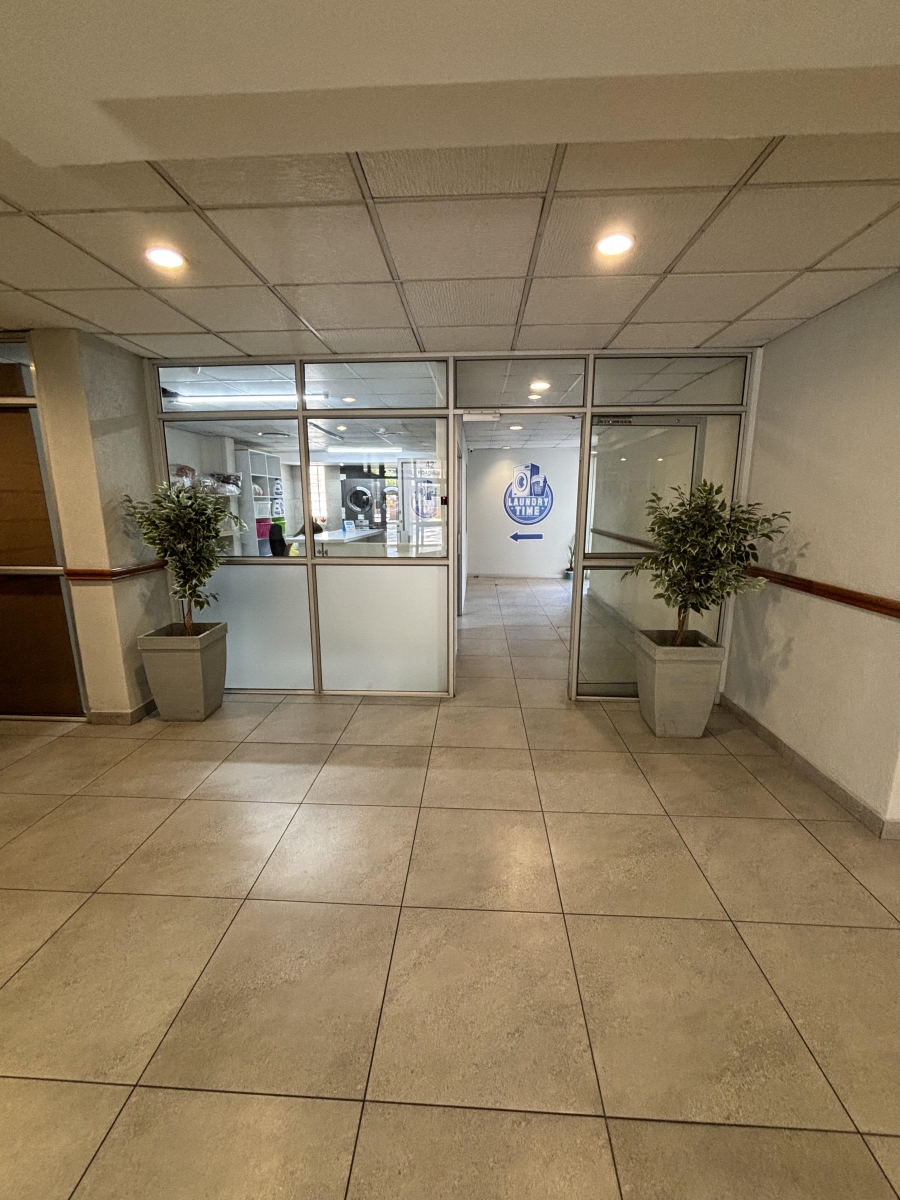 3 Bedroom Property for Sale in Wynberg Western Cape